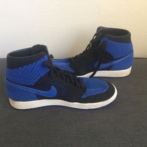 Nike Air Jordan 1 Retro Flyknit Royal Sz9